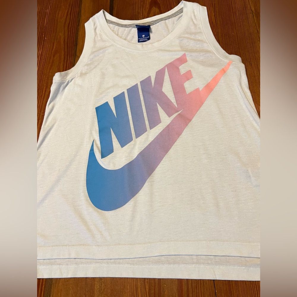 Nike Womens M Graphic Print Tank Top